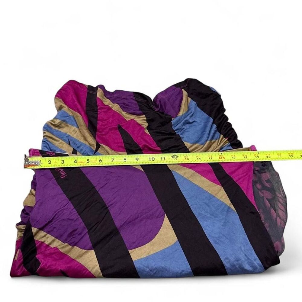 Apple Bottom Purple, black, and gold abstract geometric print maxi dress - Picture 4 of 7